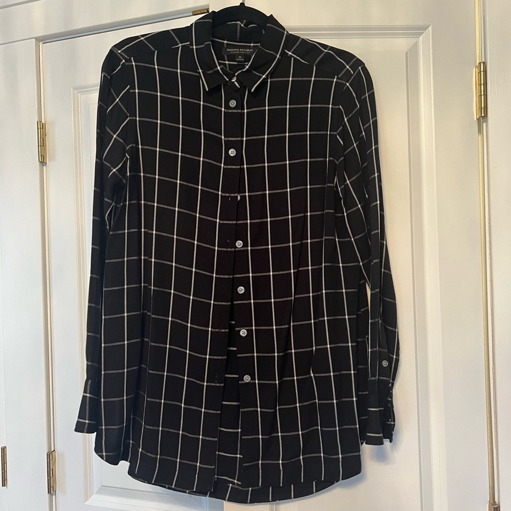 Black and White Checkered Women’s Shirt Banana Republic